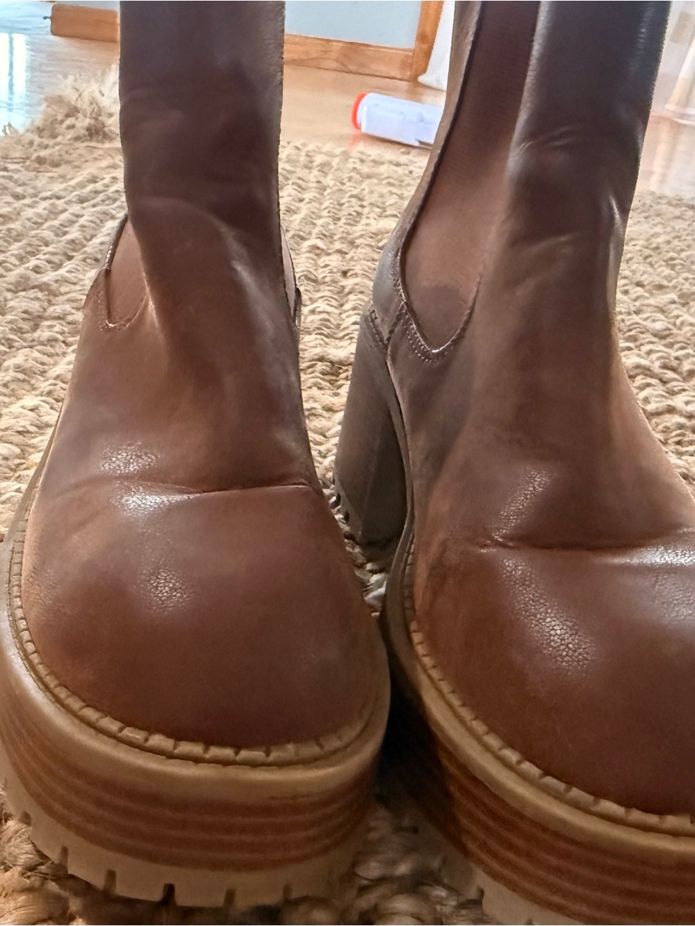 Never worn size 7 MIA Brown Leather Platform Chelsea Heeled Boots